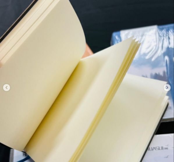 Huasui travel sketch book 4x4 inch 96 page leather cover