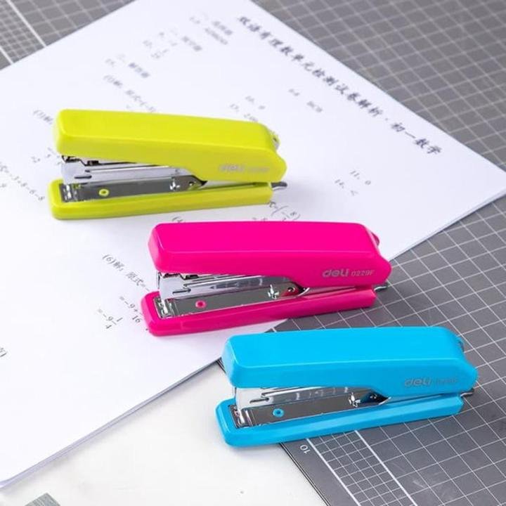 Deli E0229F Stapler Random Color Compact Office School and Home Use Stapler